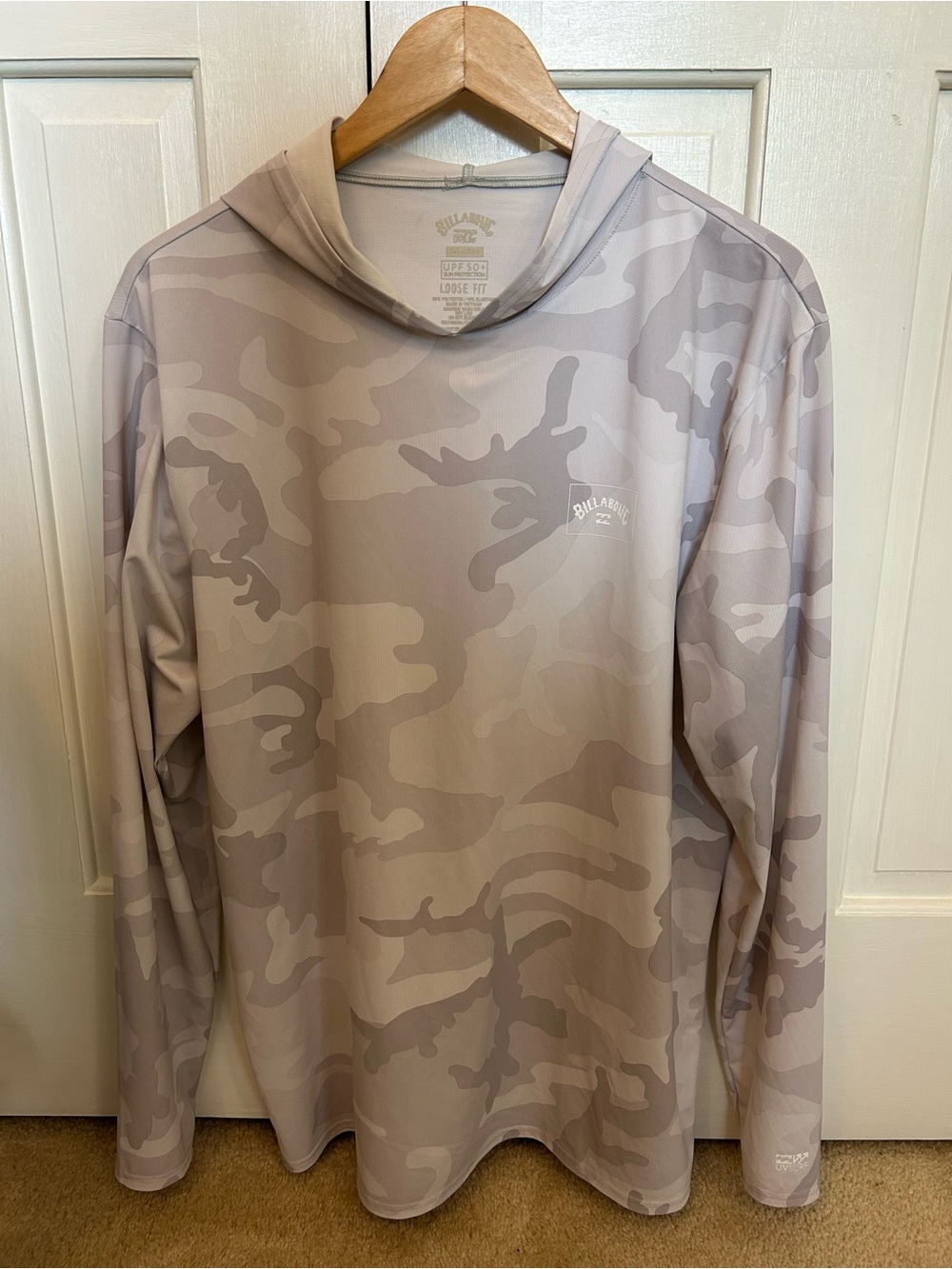Billabong Men's Light Gray Camo Rash Guard Hoodie
